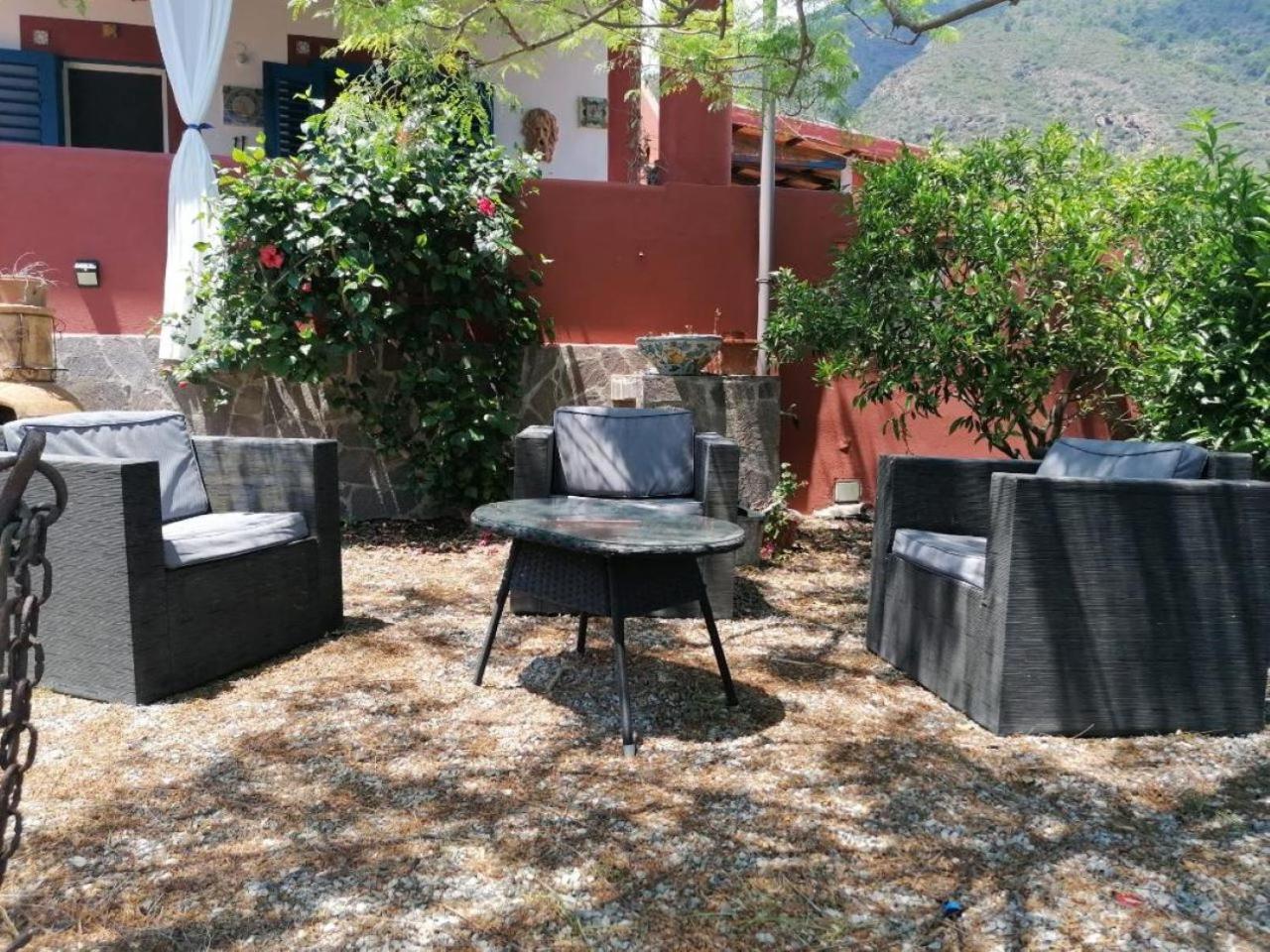 Lingua Villino Miraglia Bed & Breakfast エクステリア 写真