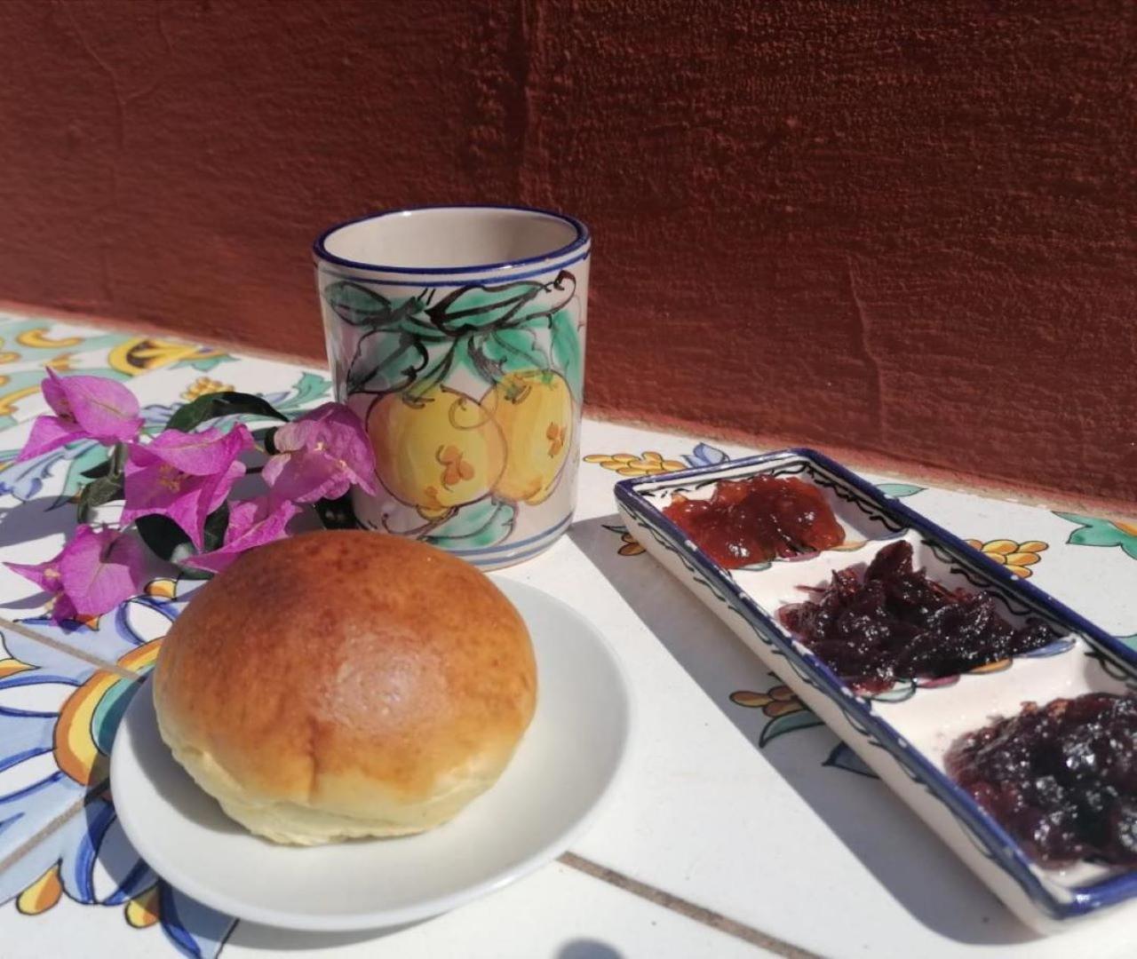Lingua Villino Miraglia Bed & Breakfast エクステリア 写真