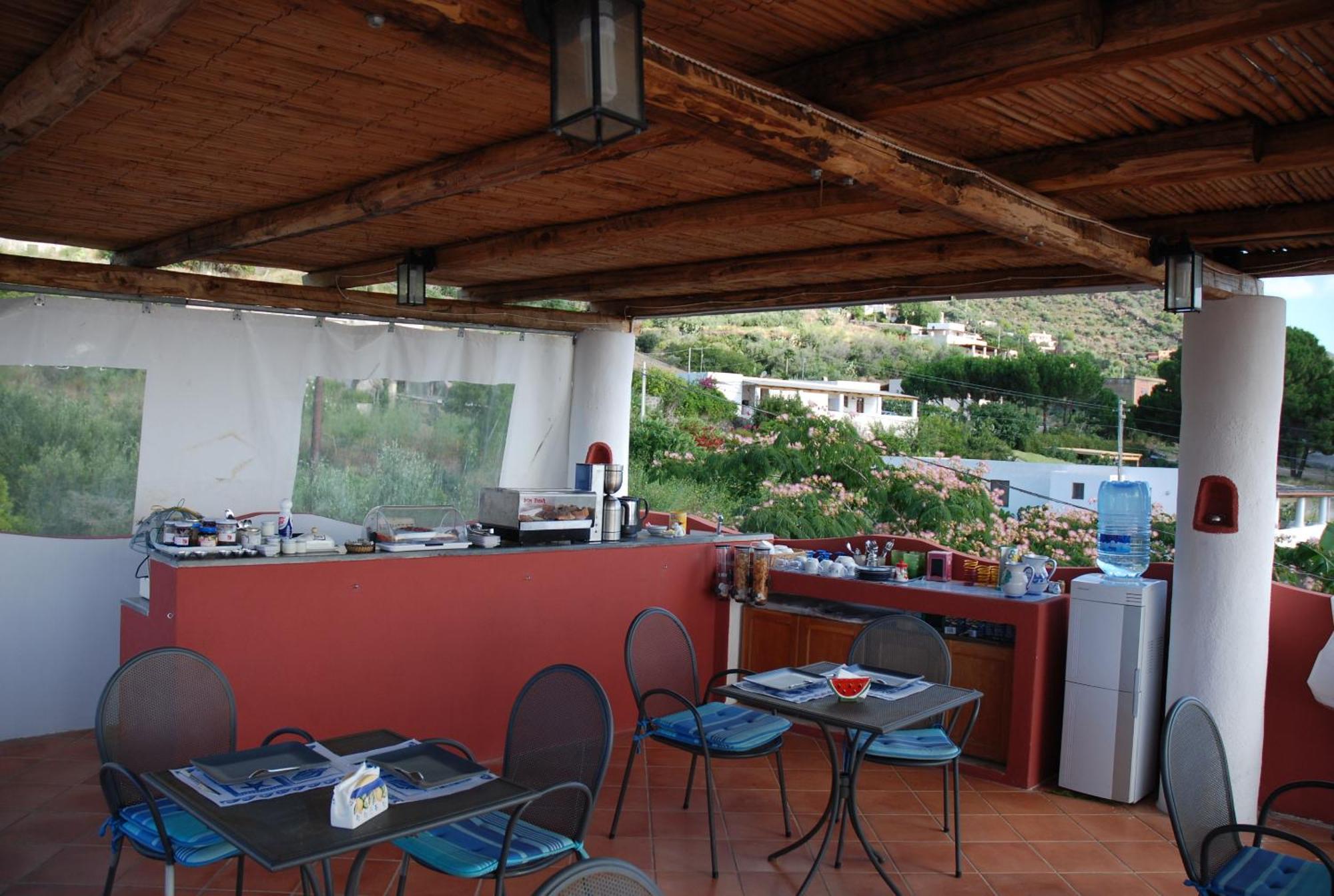 Lingua Villino Miraglia Bed & Breakfast エクステリア 写真
