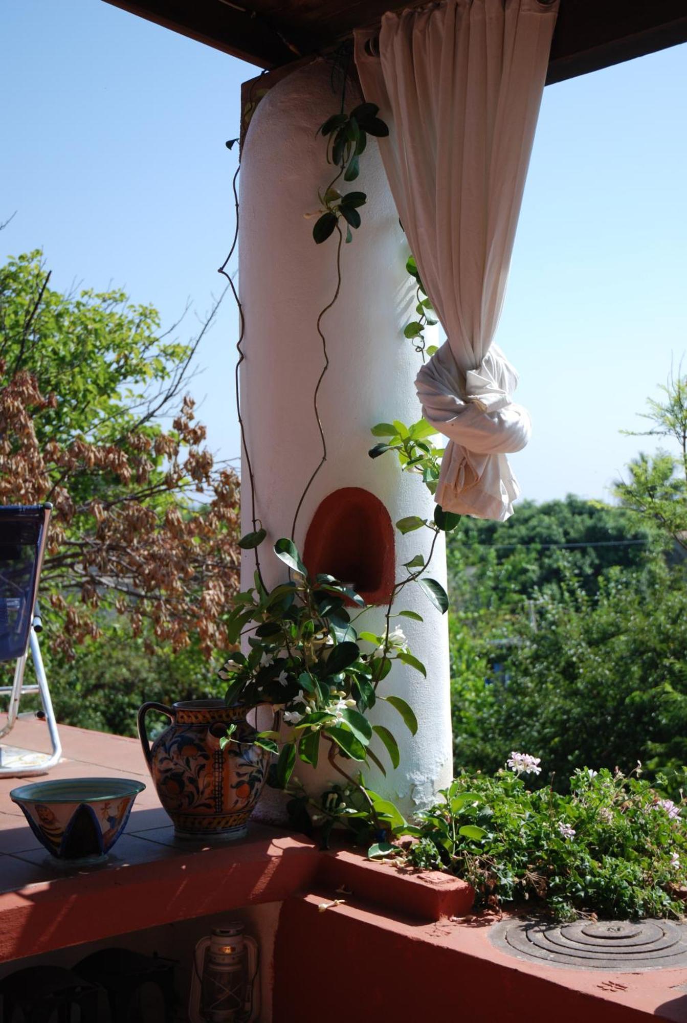 Lingua Villino Miraglia Bed & Breakfast エクステリア 写真
